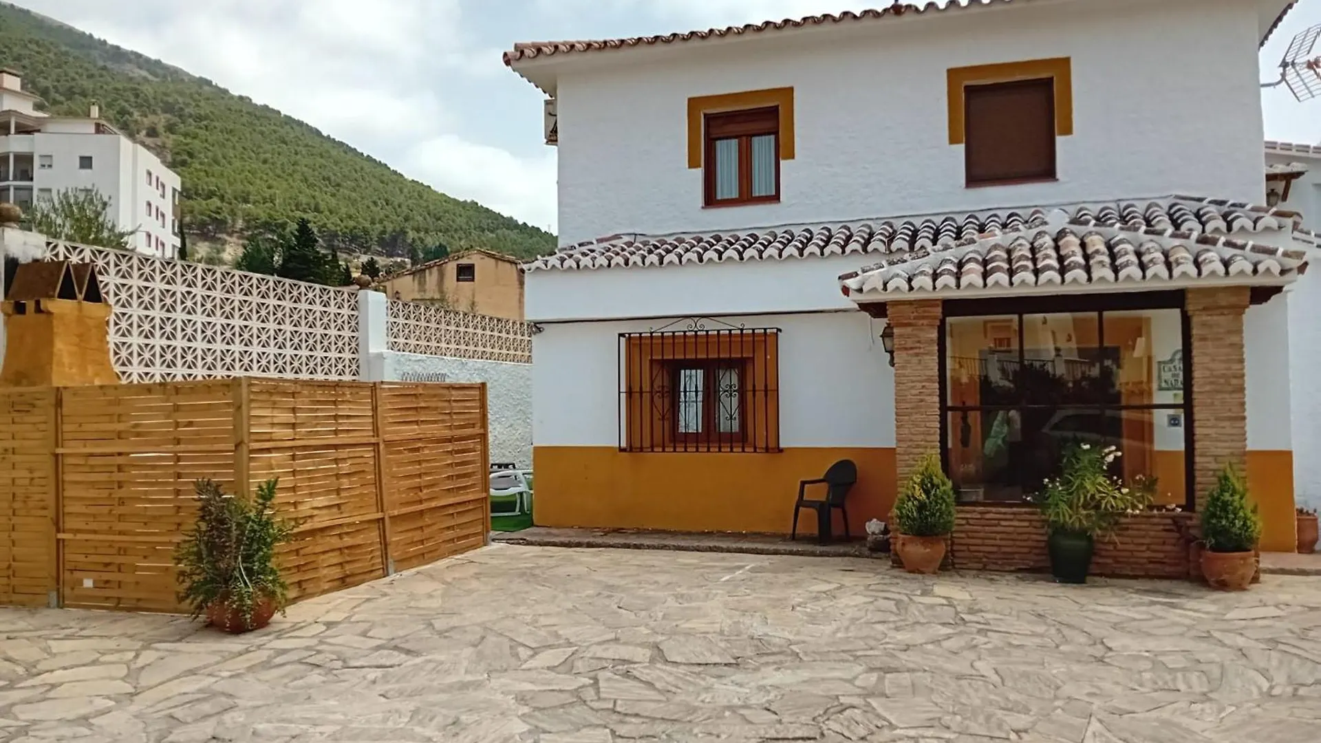 Casa Patio De Los Naranjos Piscina Privada Alcaucin