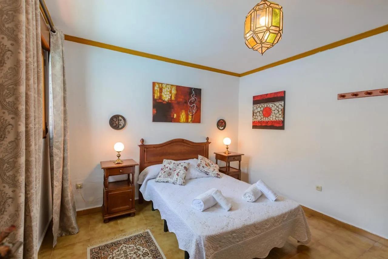 Casa Patio De Los Naranjos Piscina Privada Alcaucín 0*,  Ισπανία